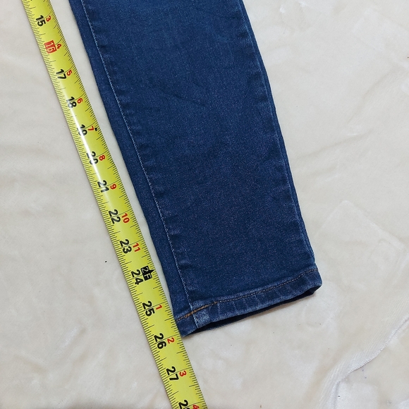 Everlane Mid-rise Skinny Ankle Jean - Picture 11 of 12
